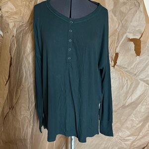 NWOT longer style henley knit shirt